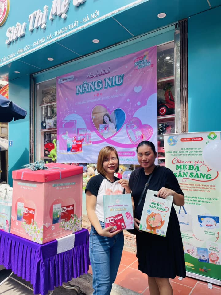 Mỗi món quà là lời chúc bình an, hạnh phúc mà Nhím Store gửi đến các mẹ